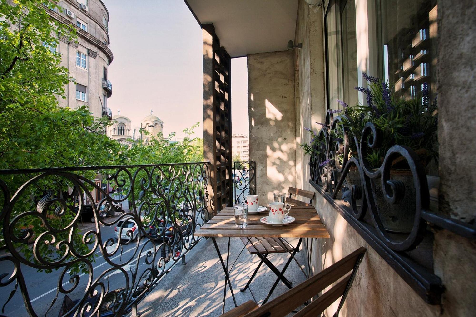 Hostgost Selected Suites - Skadarlija Square 베오그라드 외부 사진