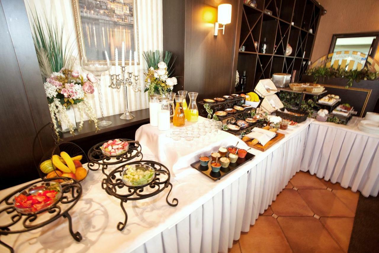 Hostgost Selected Suites - Skadarlija Square 베오그라드 외부 사진